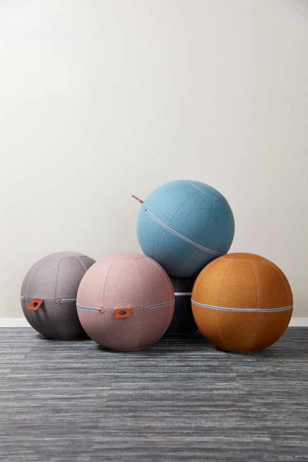 Office Ballz - Bilde 2